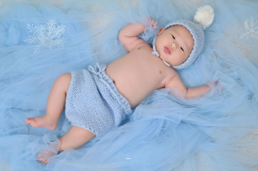 赵县宝宝不肯吸母乳怎么办