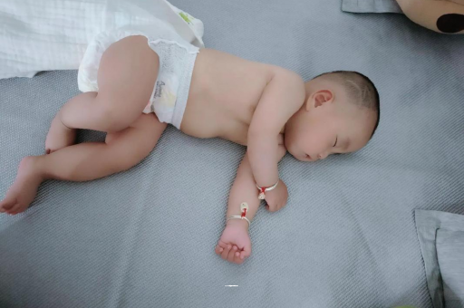 赵县孕妇突然头晕目眩
